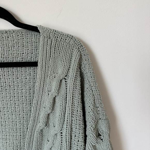 Green knitted cardigan - Picture 4 of 5